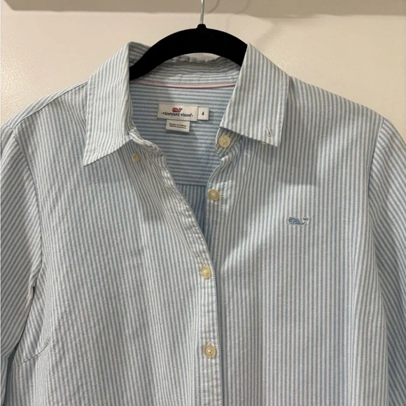 Women’s Vineyard Vines Blue Striped Shirt - Picture 3 of 7